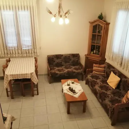 Villa Byt Village House